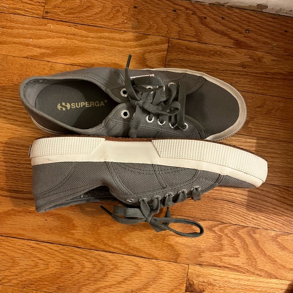 Gray Classic Superga Sneakers - Picture 3 of 4